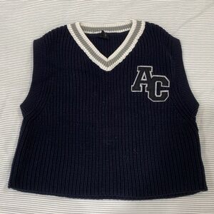 UO Cropped Knit Varsity Vest